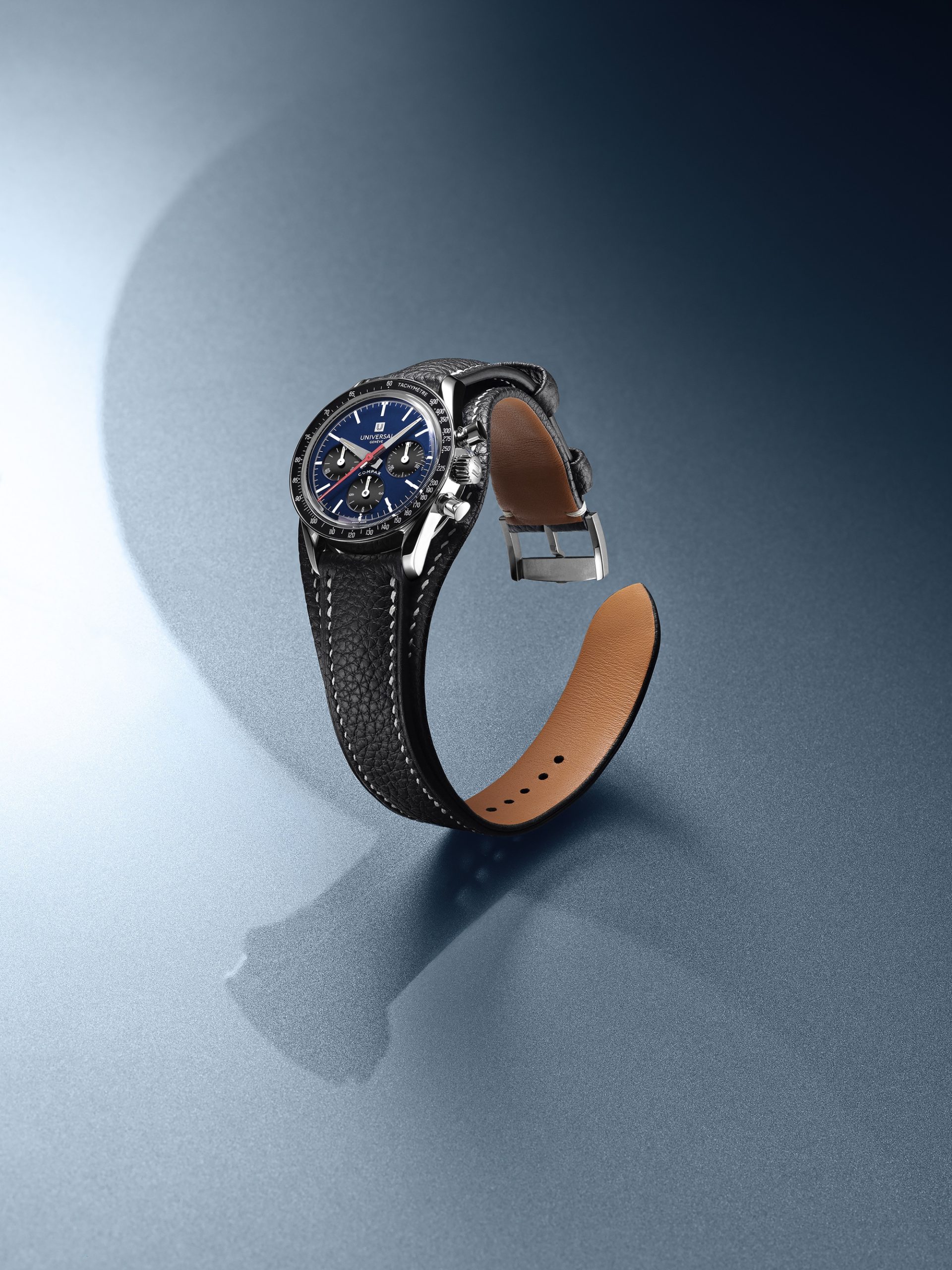 Universal Genève Tribute to Compax