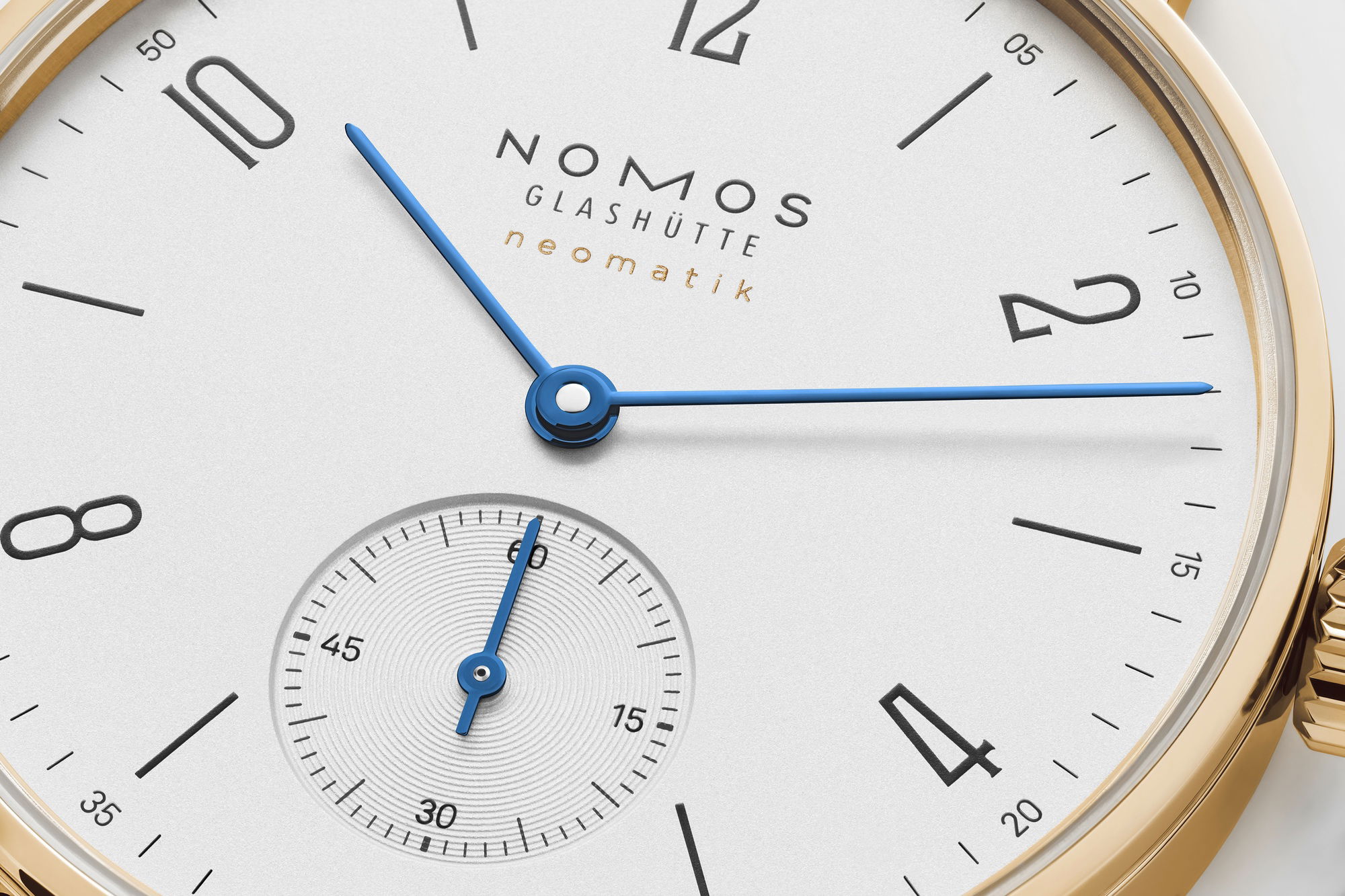 Nomos Glashütte Tangente gold neomatik