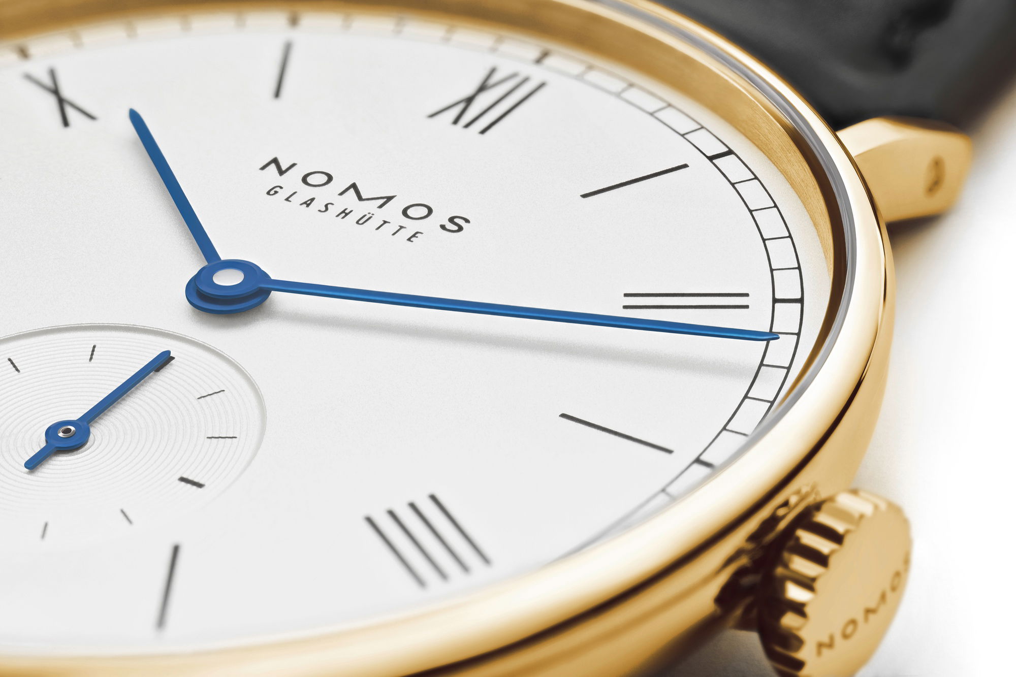 Nomos Glashütte Ludwig gold