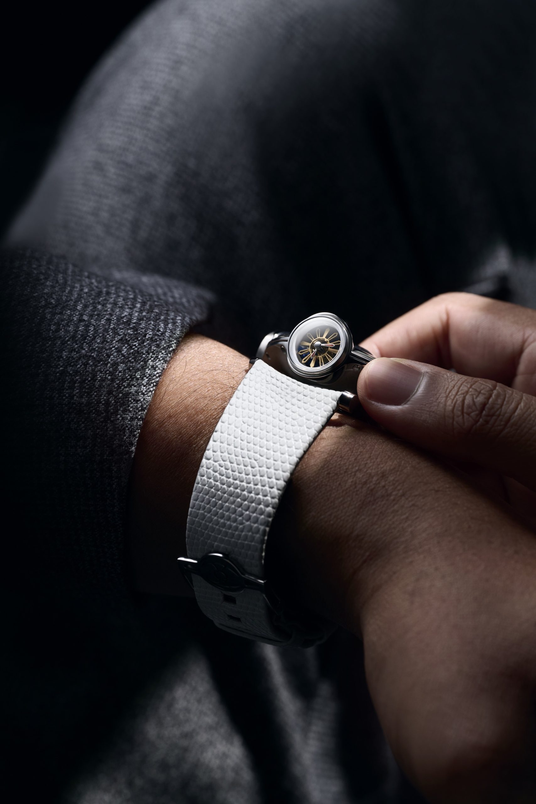 MB&amp;F HM11 Art Deco Blue