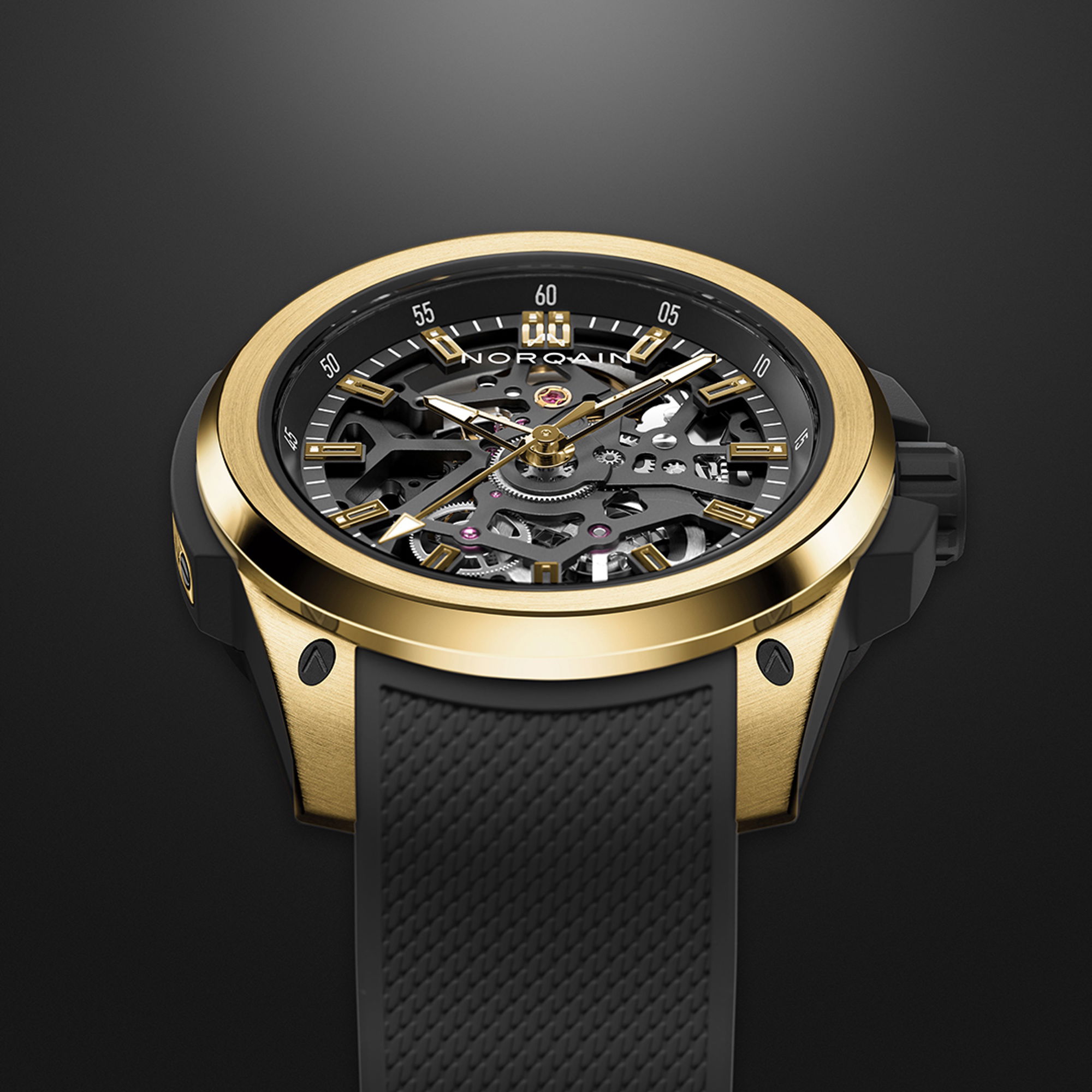 NORQAIN Wild One Skeleton 39 Yellow Gold