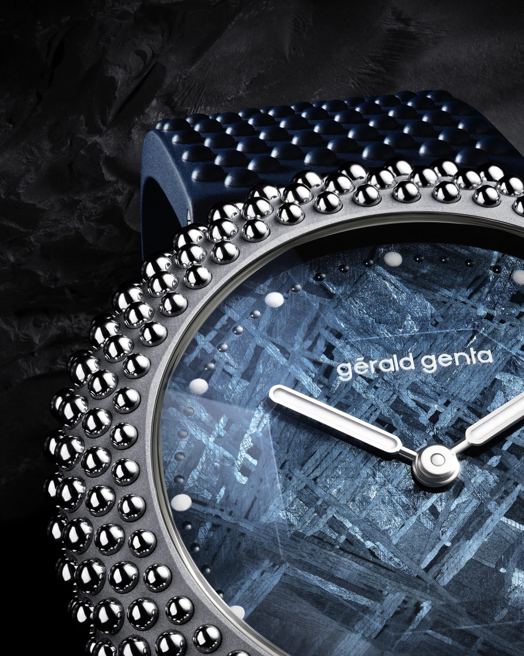 Gerald Genta Gentissima Oursin 41 Blue