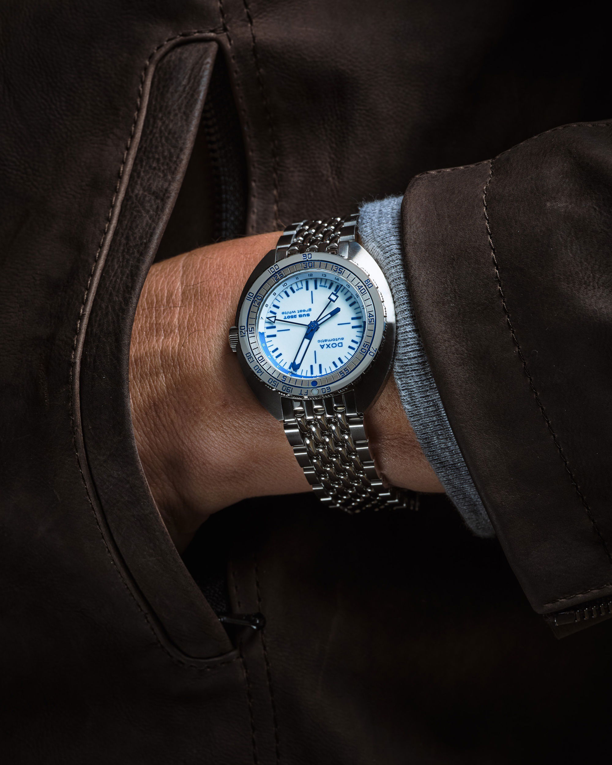 Doxa SUB 250T GMT &quot;Great White&quot; Topper Edition