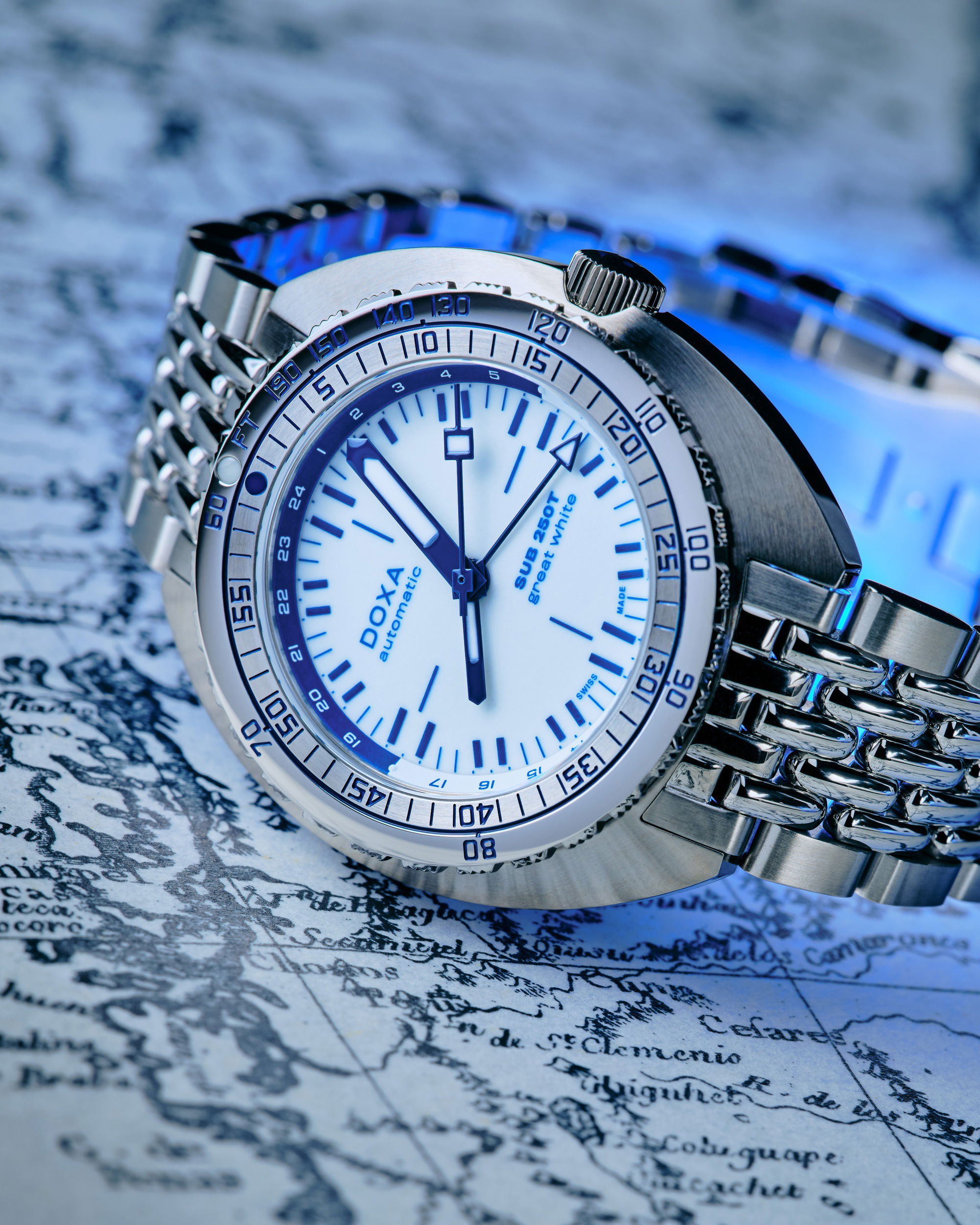 Doxa SUB 250T GMT &quot;Great White&quot; Topper Edition