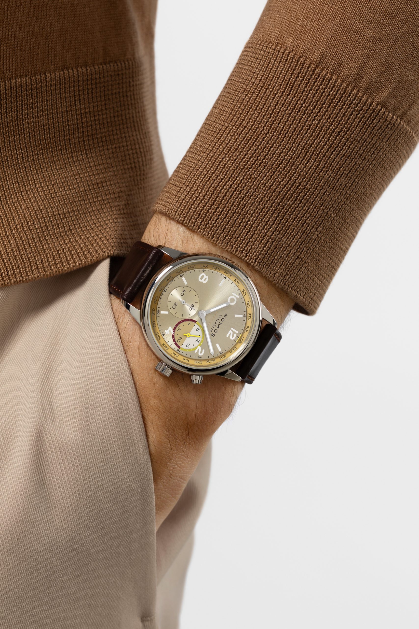 Nomos Glashütte Club Sport neomatik Worldtimer Reverie