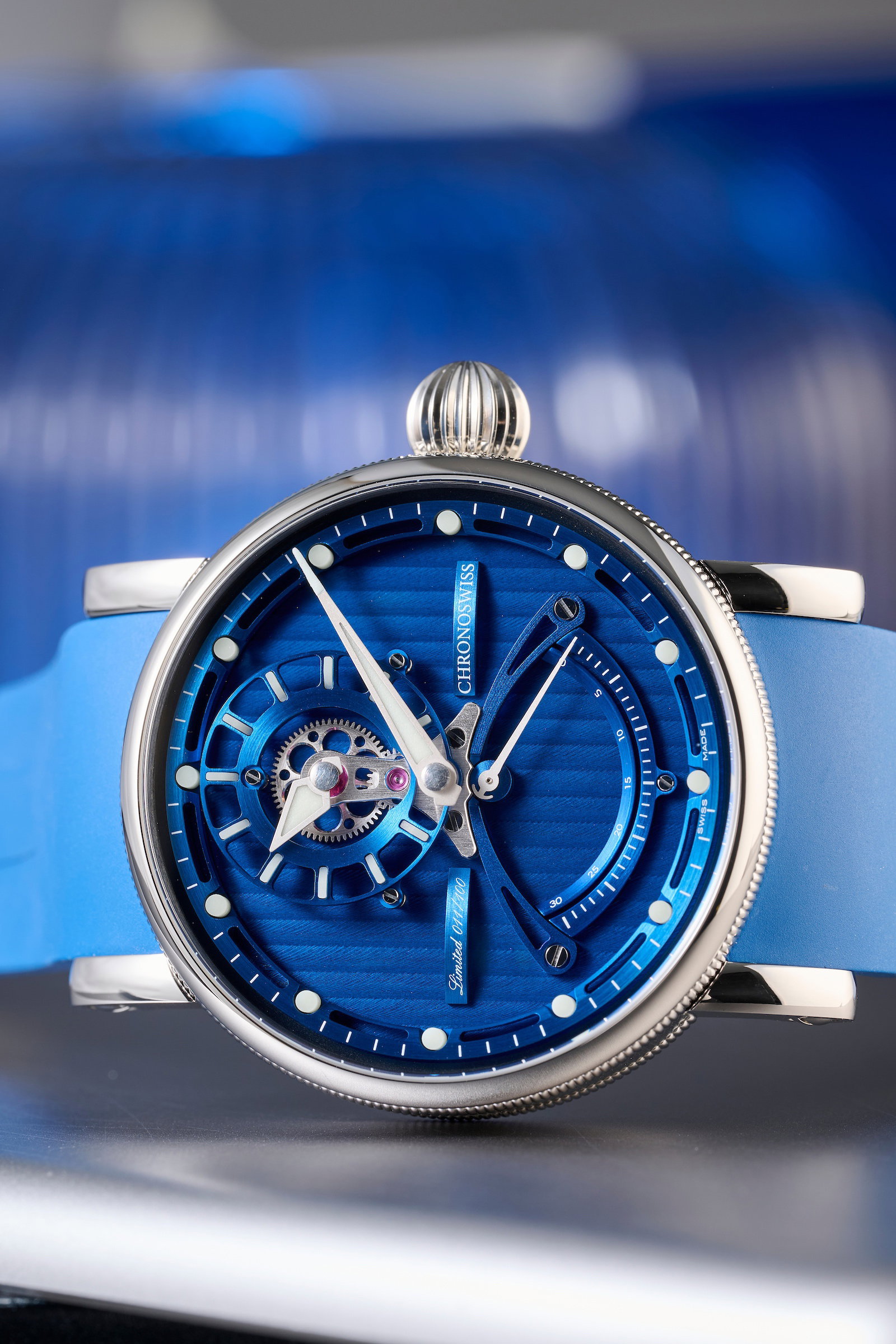 S116 Revontulitaulut レヴォントゥレット ガラスフィンランド Chronoswiss ReSec Vertical Blue Manufacture – CH-6923T.1-BL