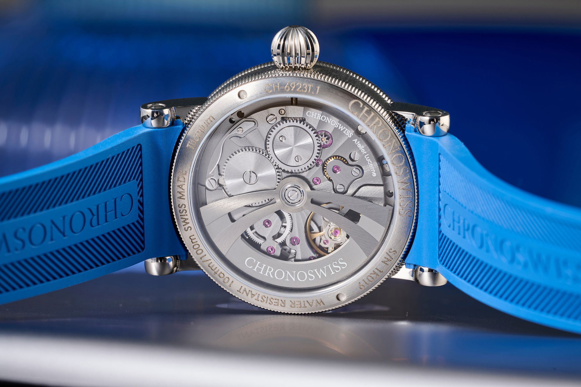 Chronoswiss ReSec Vertical Blue Manufacture