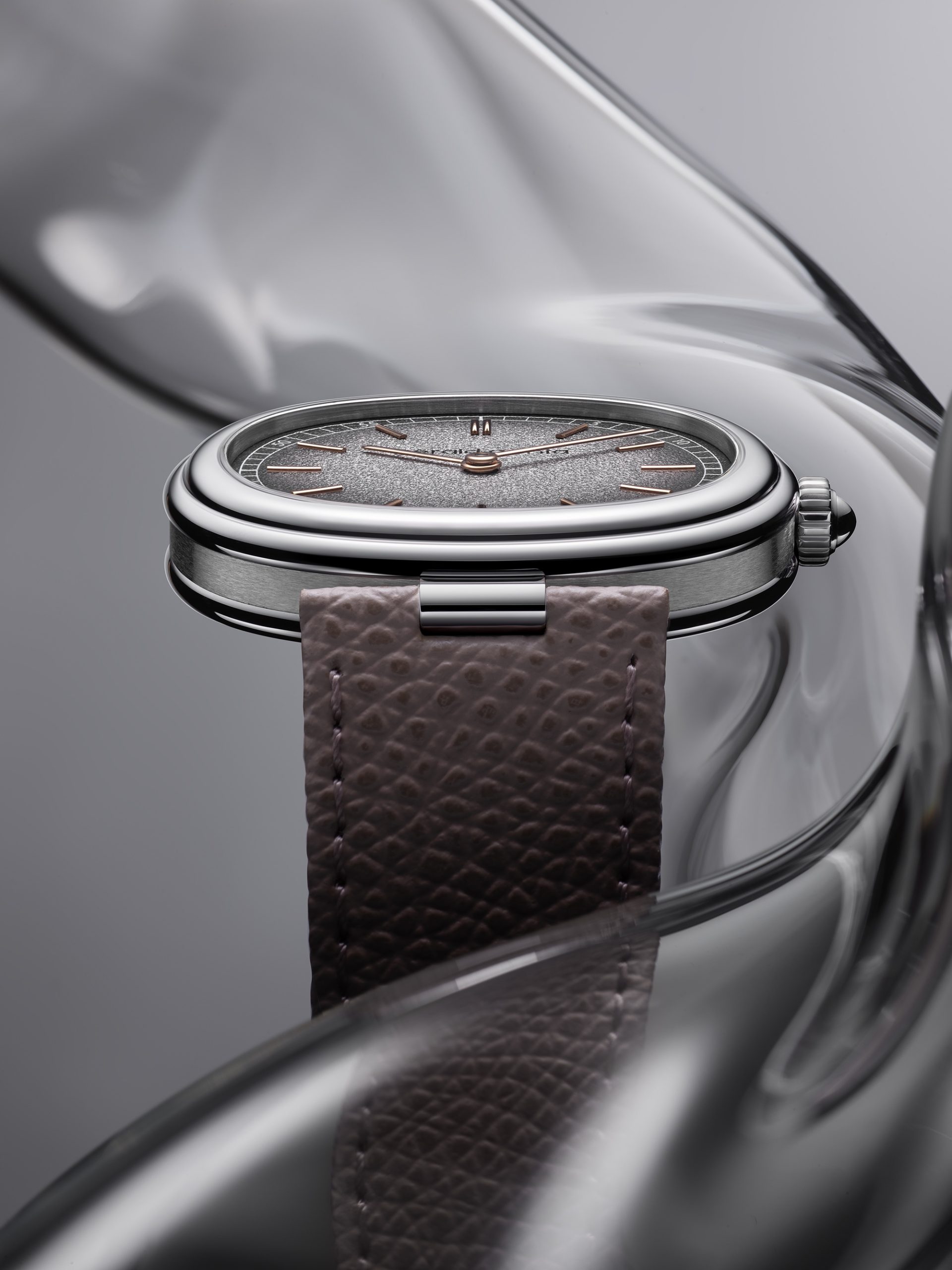 Gerald Genta Geneva Time Only Grafite