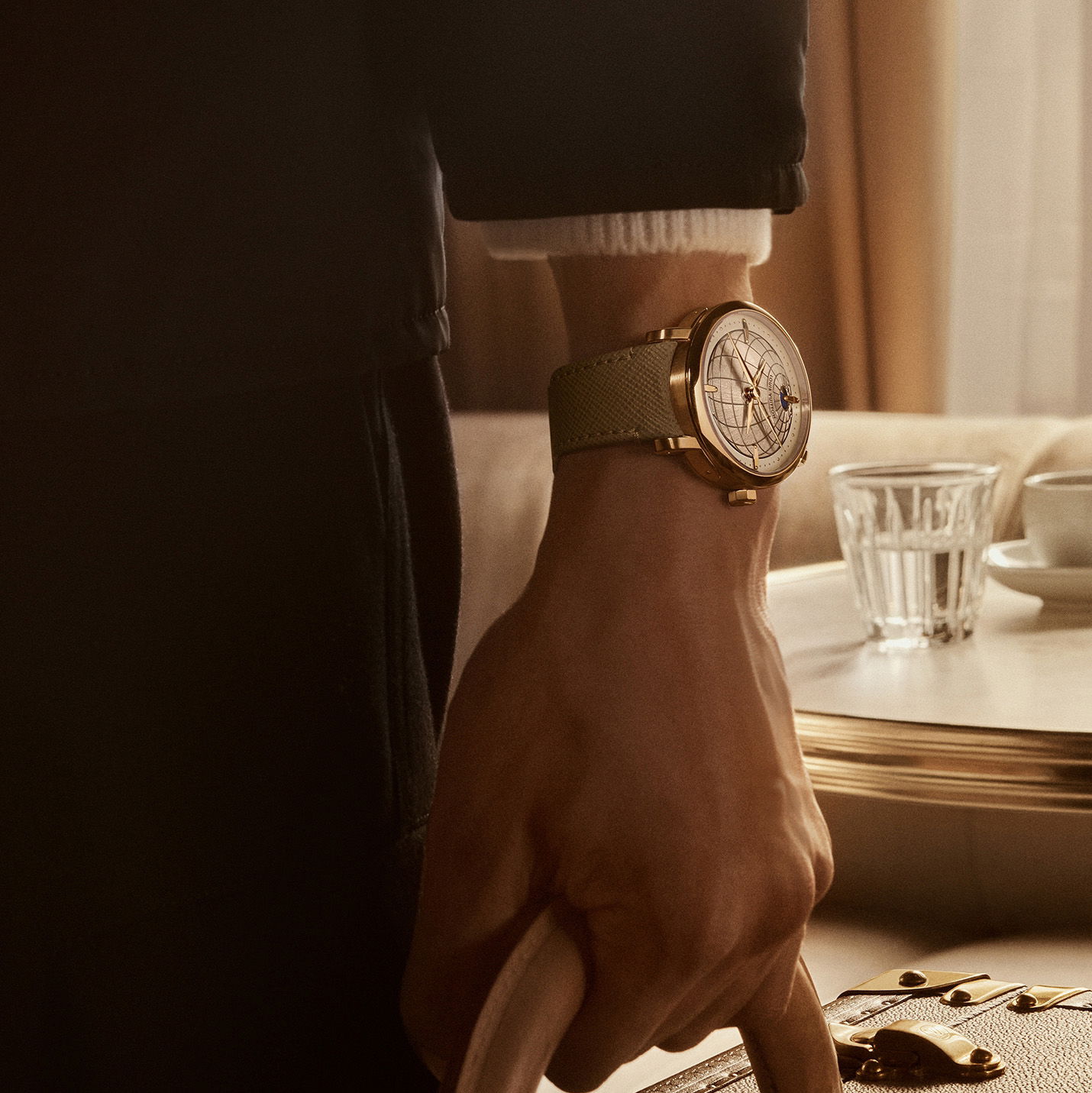 Louis Vuitton Escale Twin Zone Rose Gold