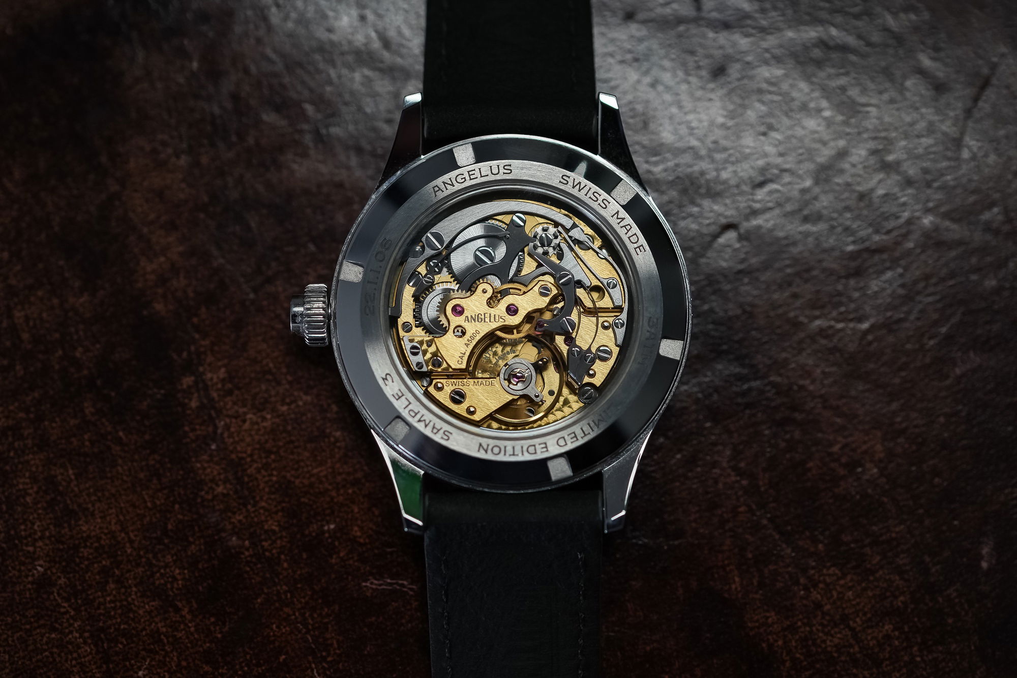 Angelus Chronographe Télémètre x Monochrome