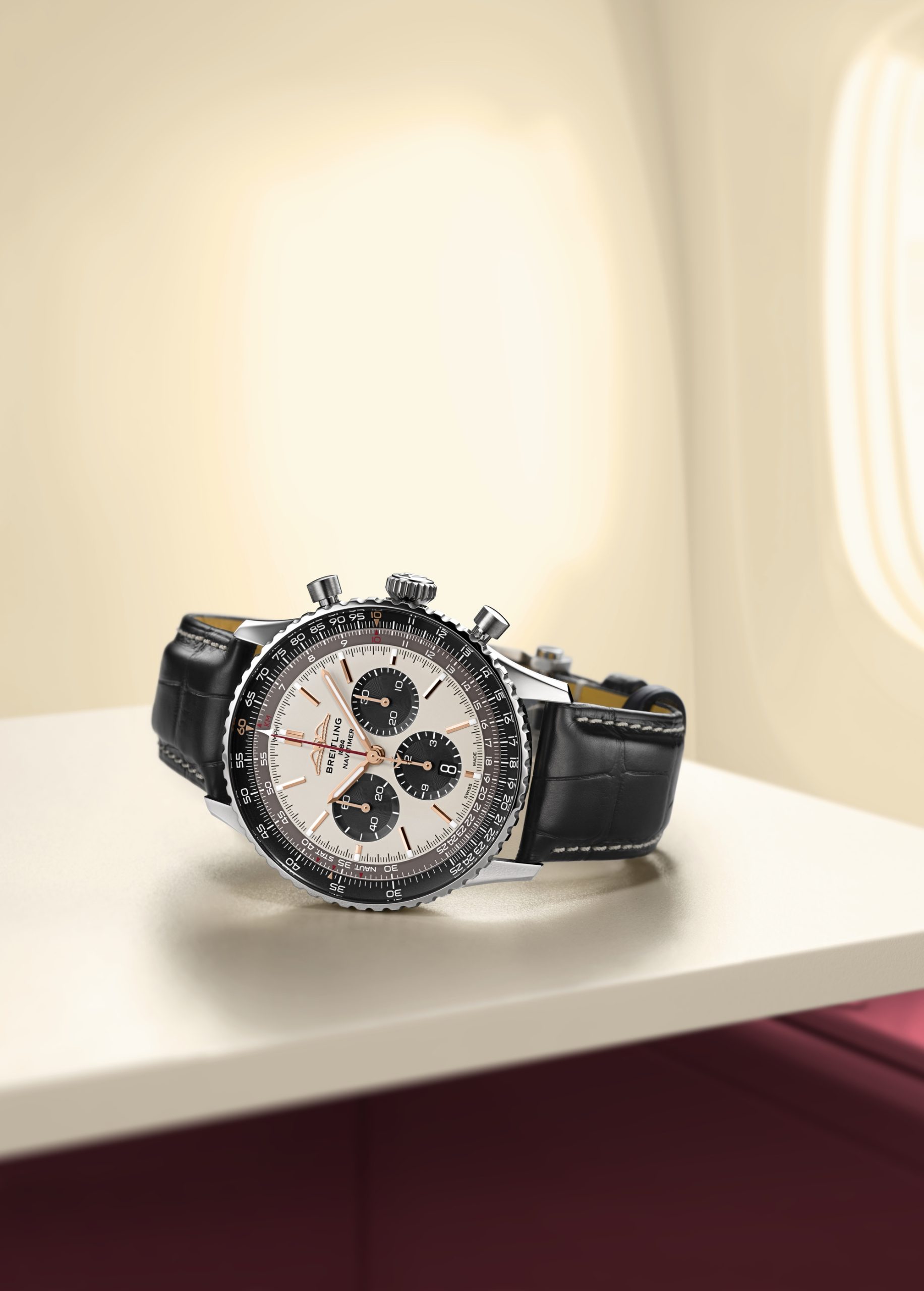 Navitimer B01 Swiss Limited Edition - Image 3