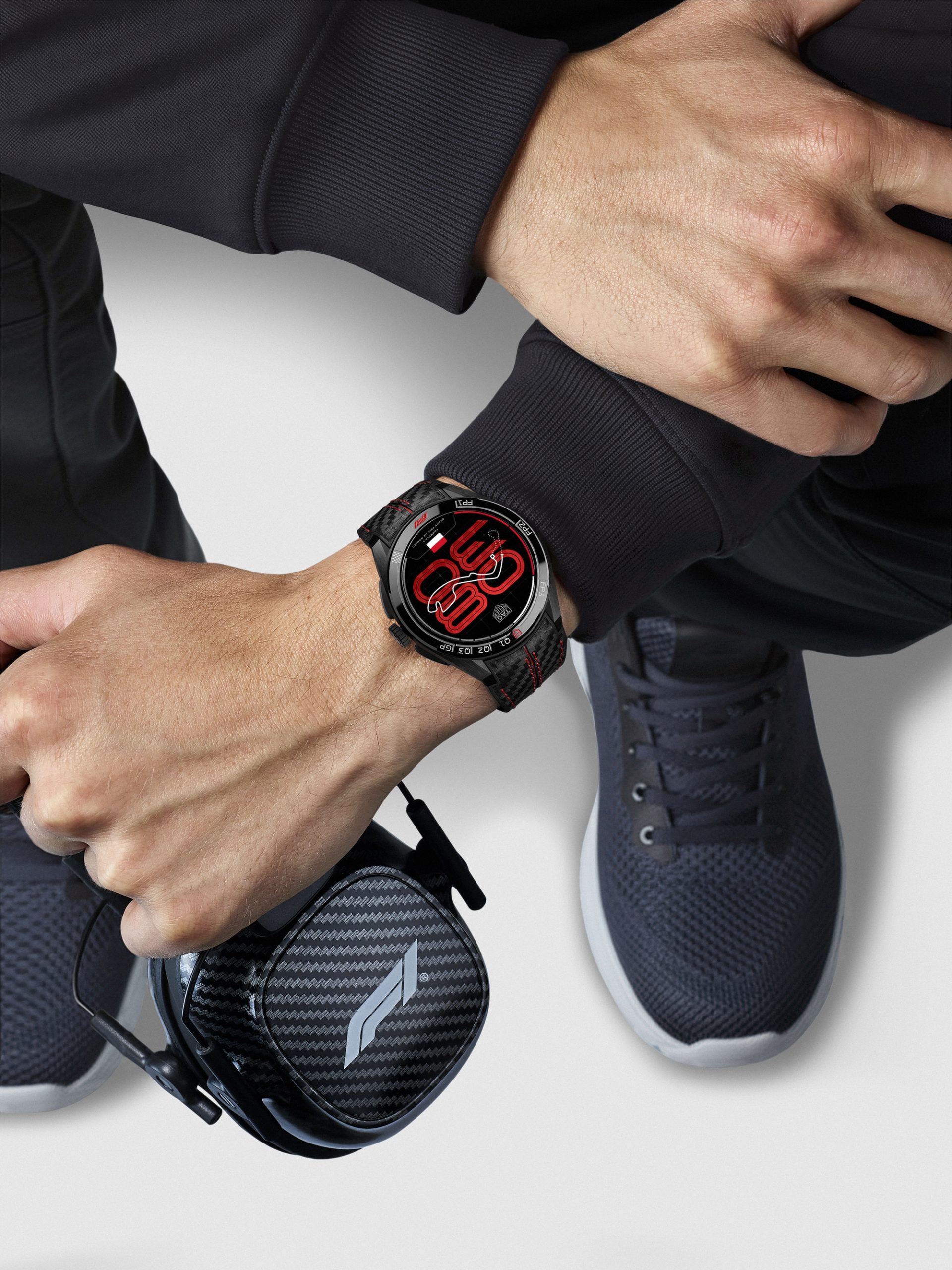 TAG Heuer Connected Calibre E5 45 mm x Formula 1