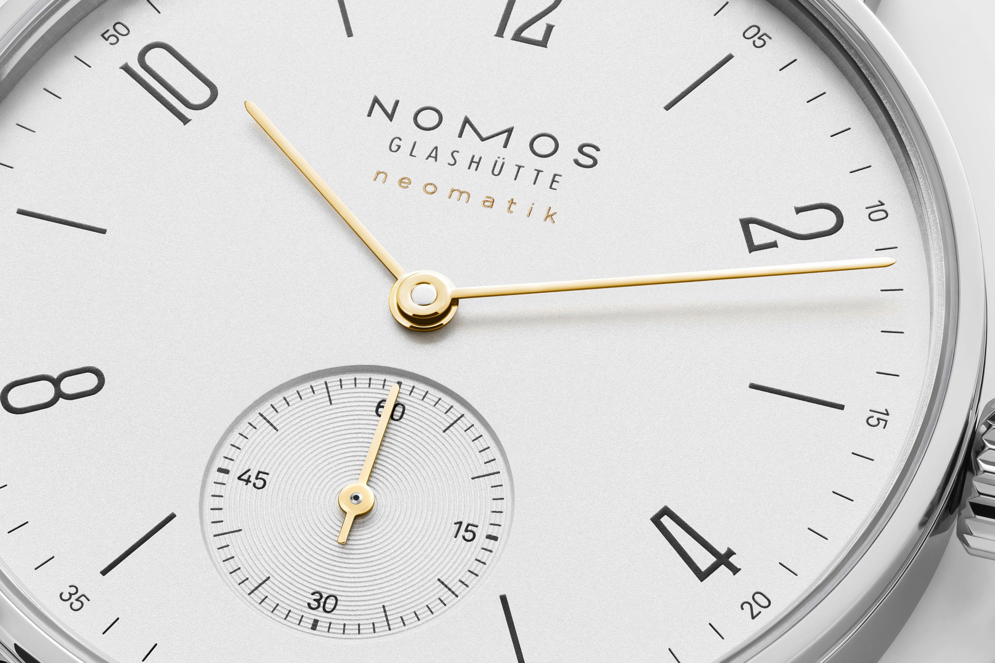 Nomos Glashütte Tangente neomatik doré