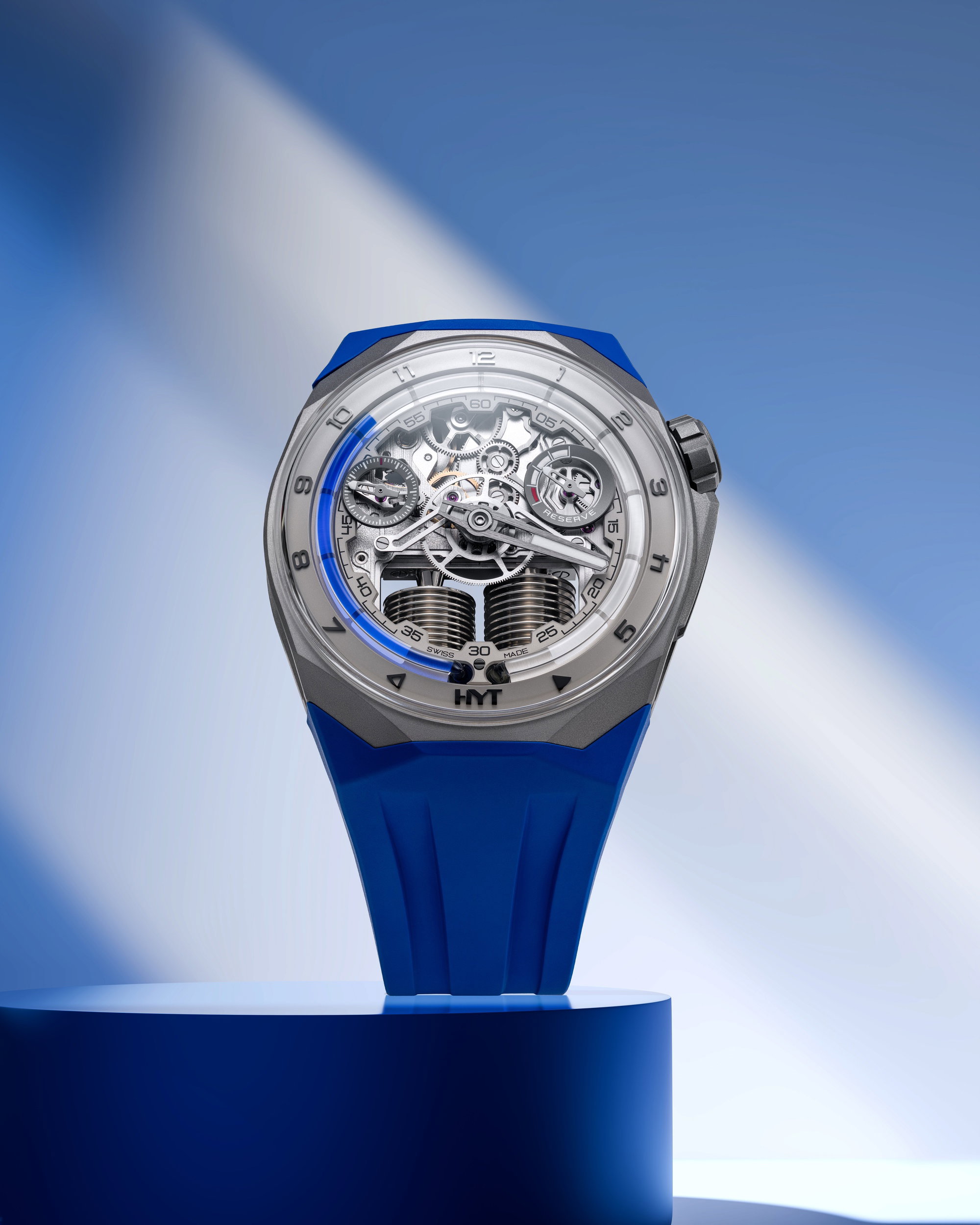 HYT S1 Beadblasted Titanium Blue