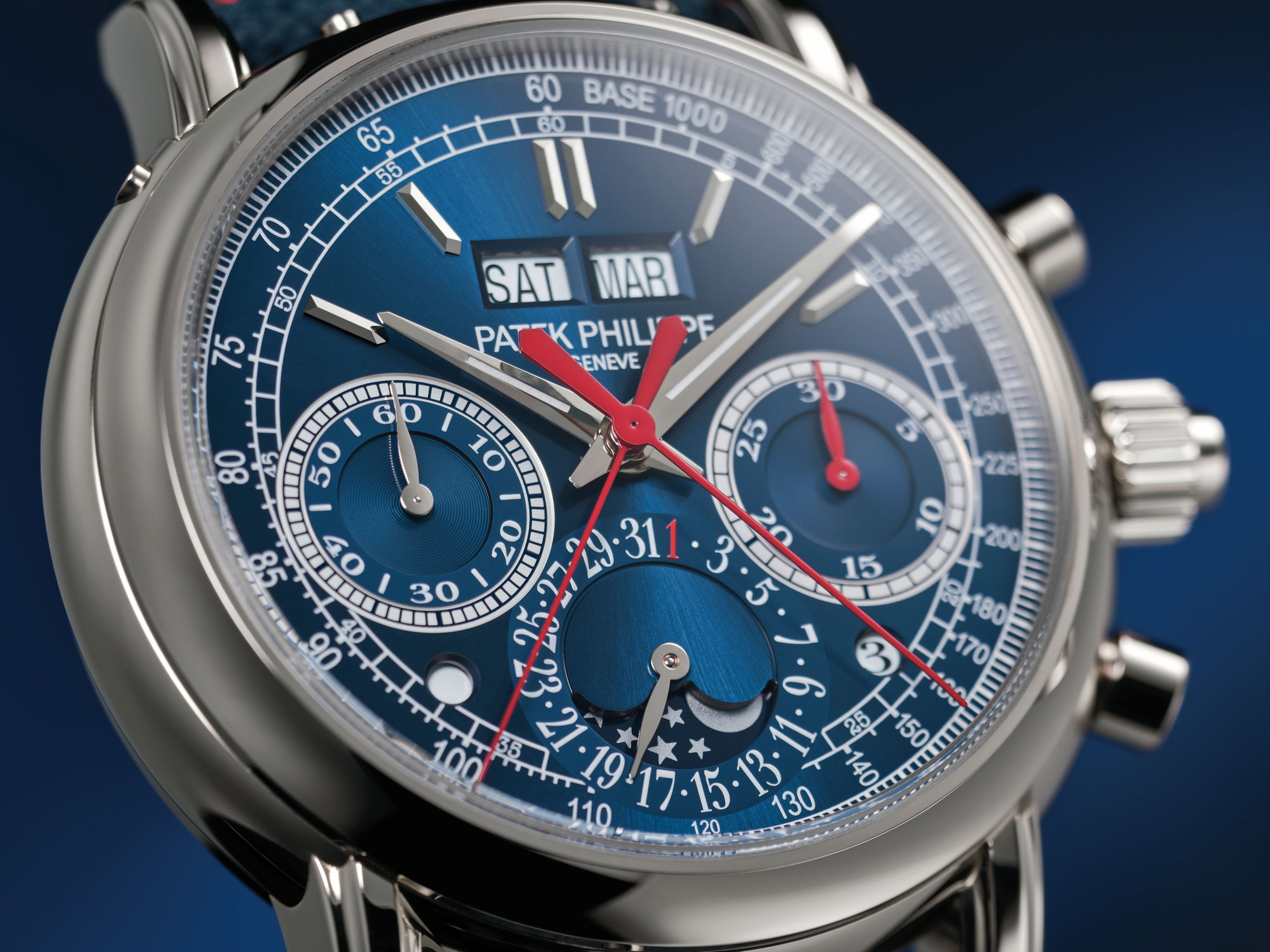 Patek Philippe Grand Complications 5204G-010