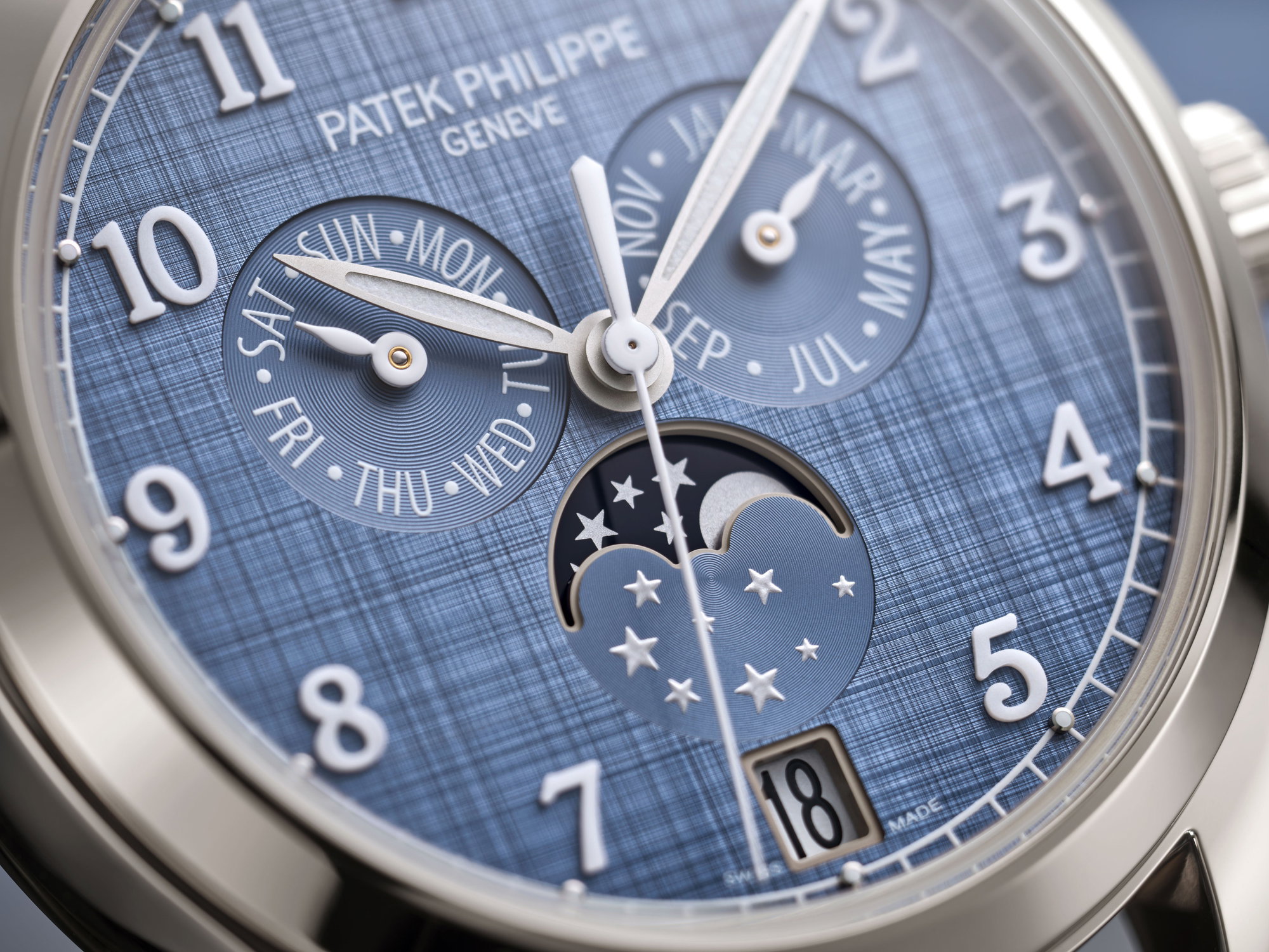 Patek Philippe Complications 4946G-001
