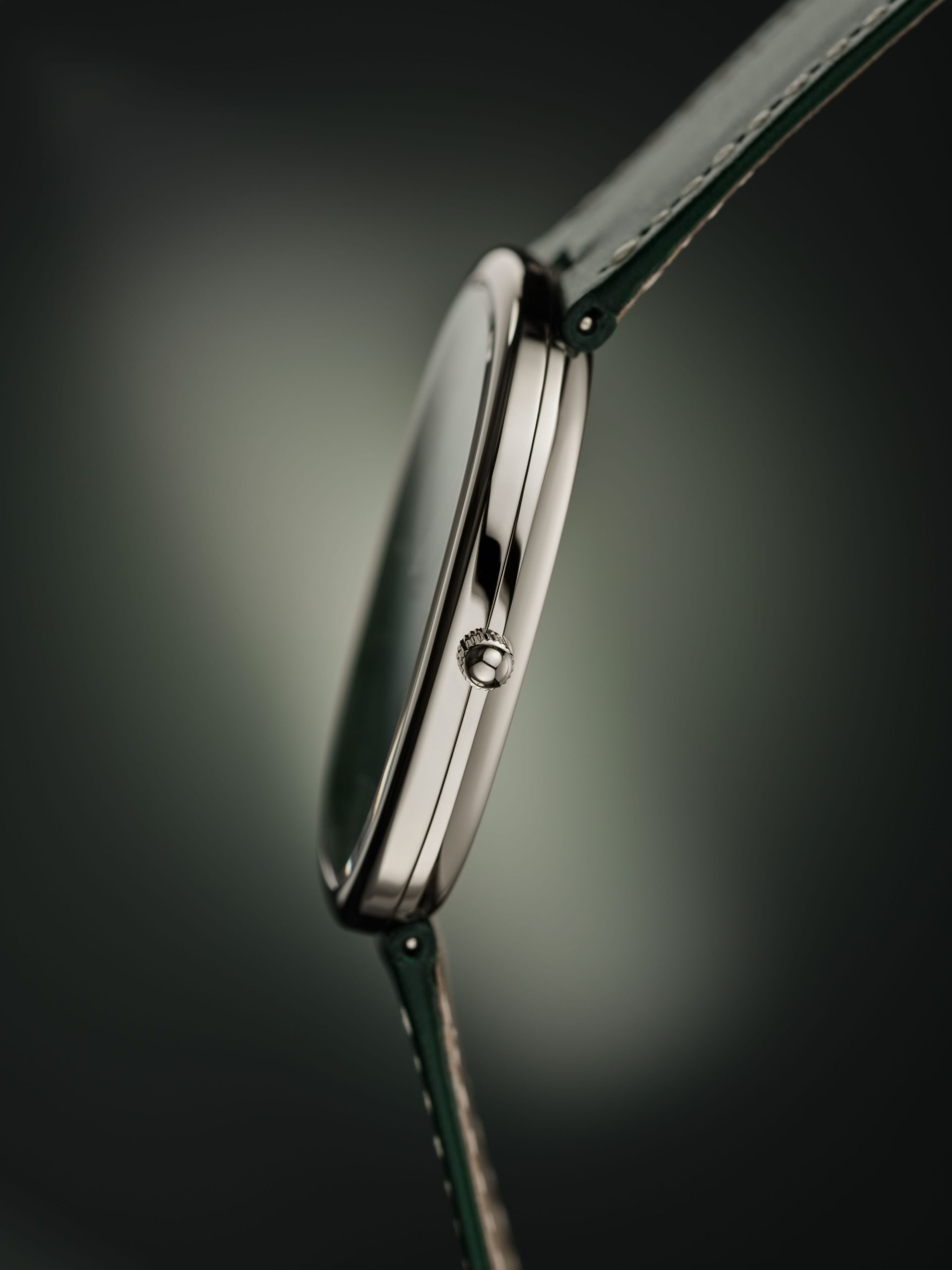 Patek Philippe Golden Ellipse 5738G-001