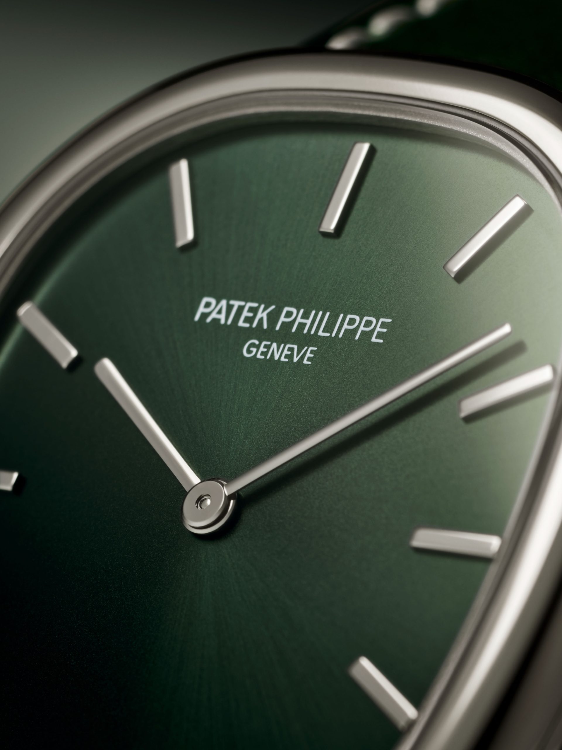 Patek Philippe Golden Ellipse 3738/100G-014
