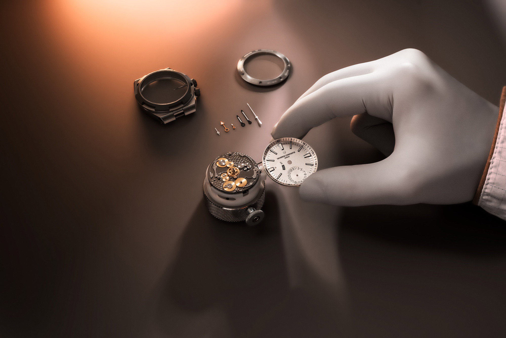 Vacheron Constantin Overseas Dual Time Points Cardinaux South