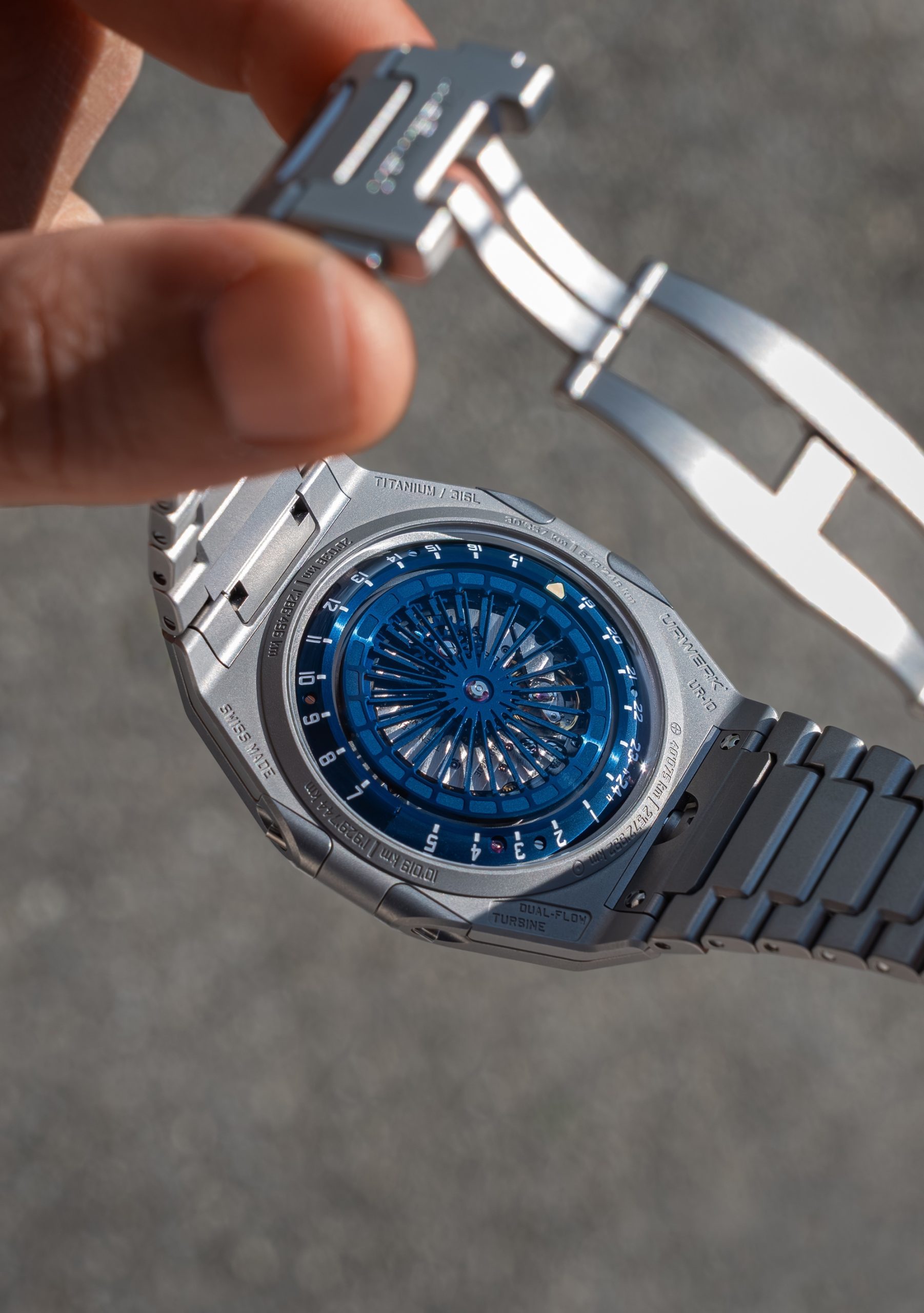 Urwerk UR-10 SpaceMeter Blue