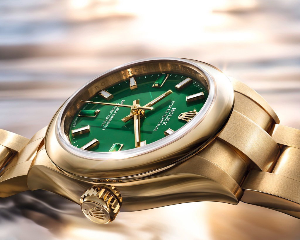 Rolex Oyster Perpetual 28 - 276208-0002 - 33,160 USD – The Watch Pages