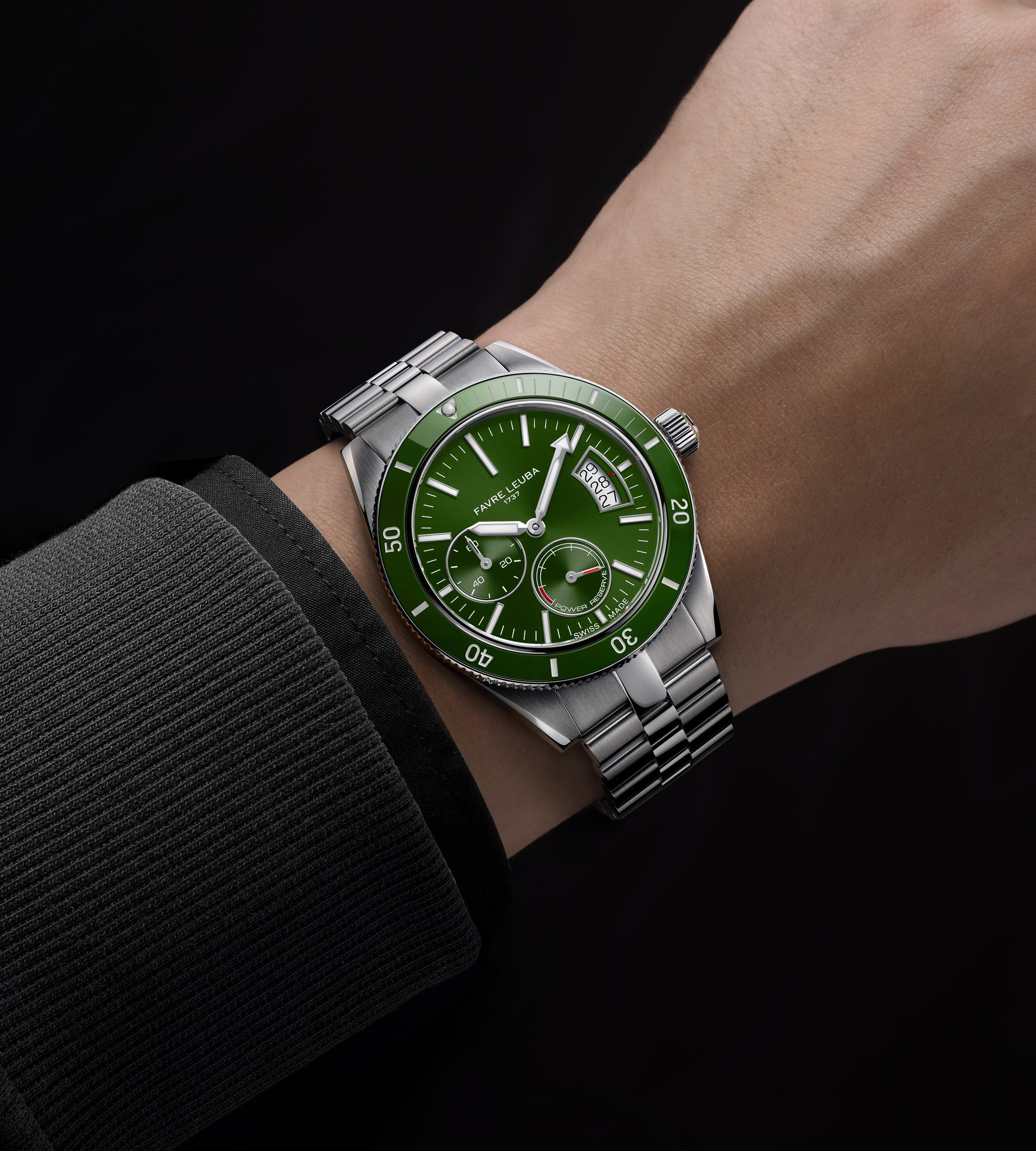 Favre Leuba Deep Raider Power Reserve Green – The Watch Pages