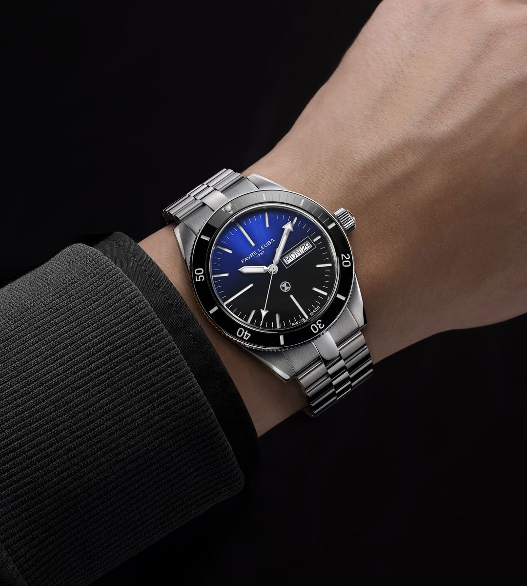 Deep Raider Day Date Blue