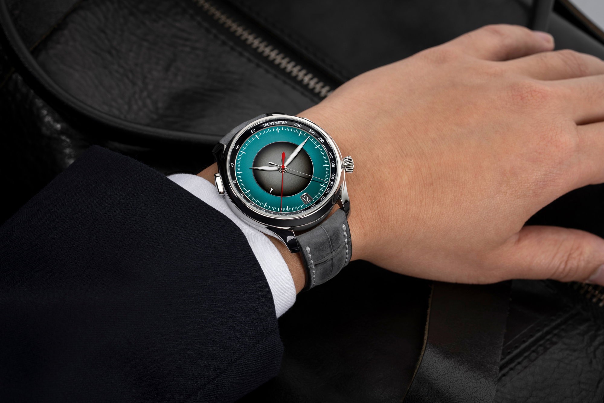 H. Moser &amp; Cie Endeavour Flyback Chronograph Dual Time Date