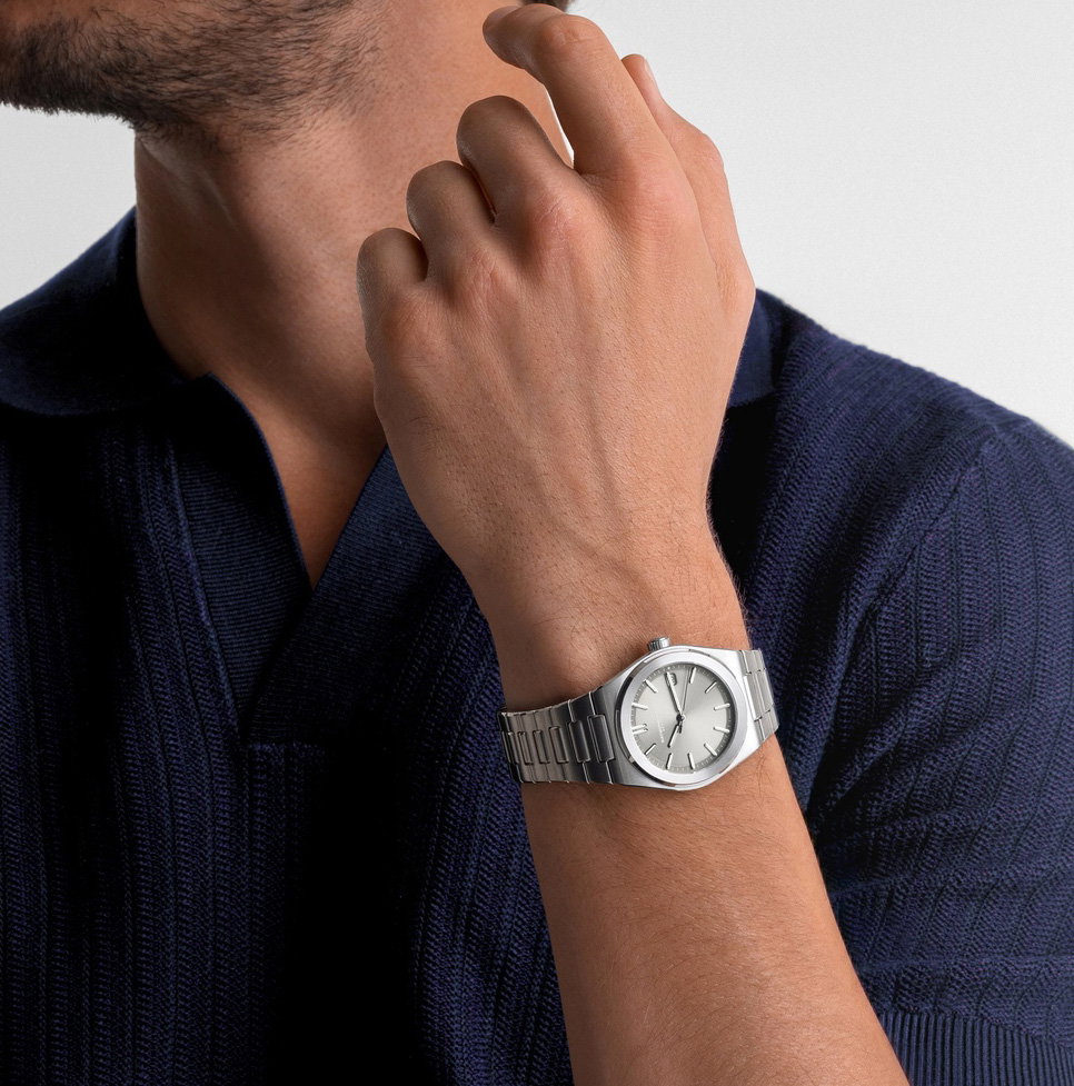 Raymond Weil A.R.T. Date 38 Sage Grey