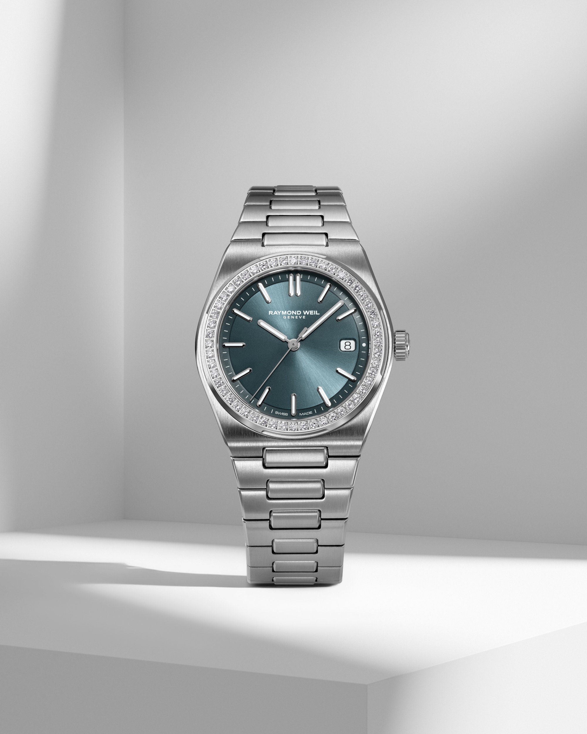 Raymond Weil A.R.T. Date 30 Blue