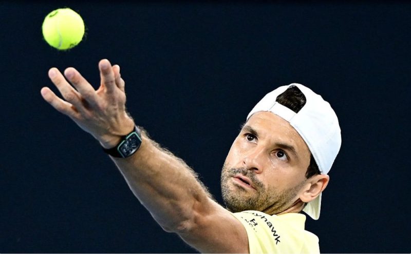 Girgor Dimitrov with his Bianchet