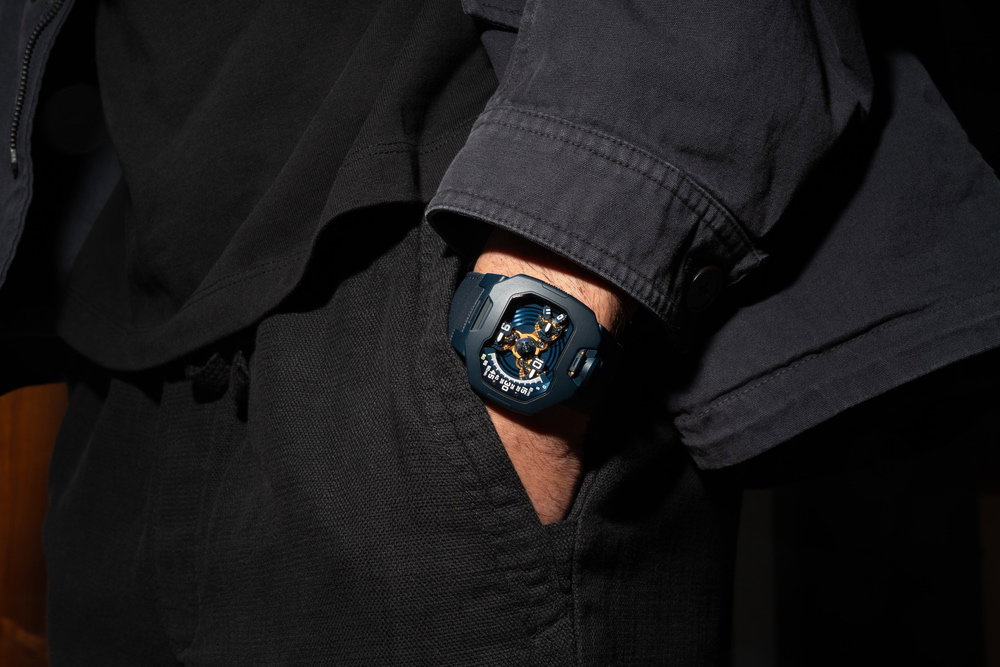 Urwerk UR-120 Blue Planet