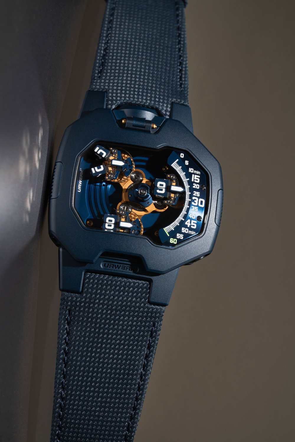 Urwerk UR-120 Blue Planet