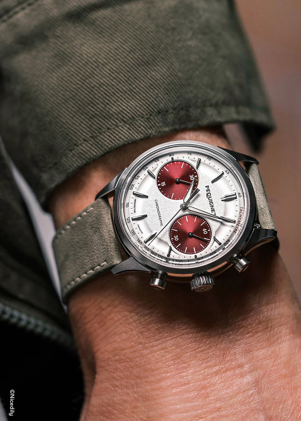 Pequignet Royale Paris Chrono Red