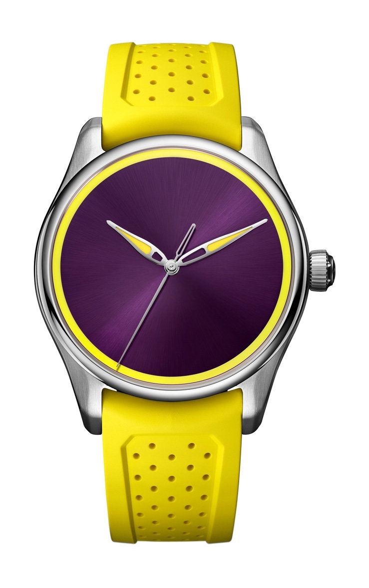 H. Moser &amp; Cie Pioneer Centre Seconds Sun Berry