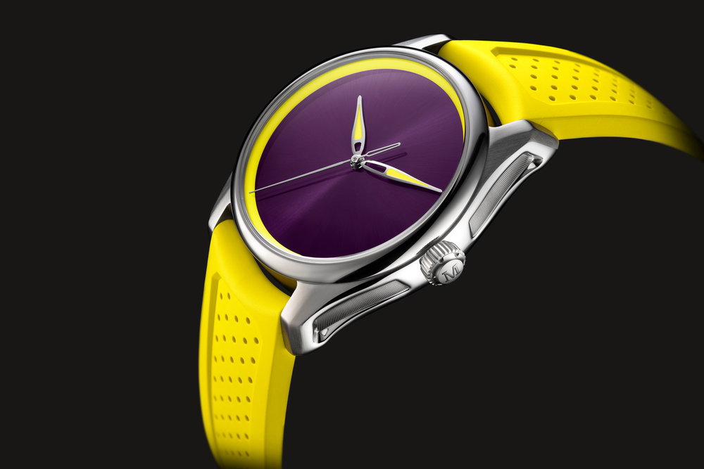 H. Moser &amp; Cie Pioneer Centre Seconds Sun Berry