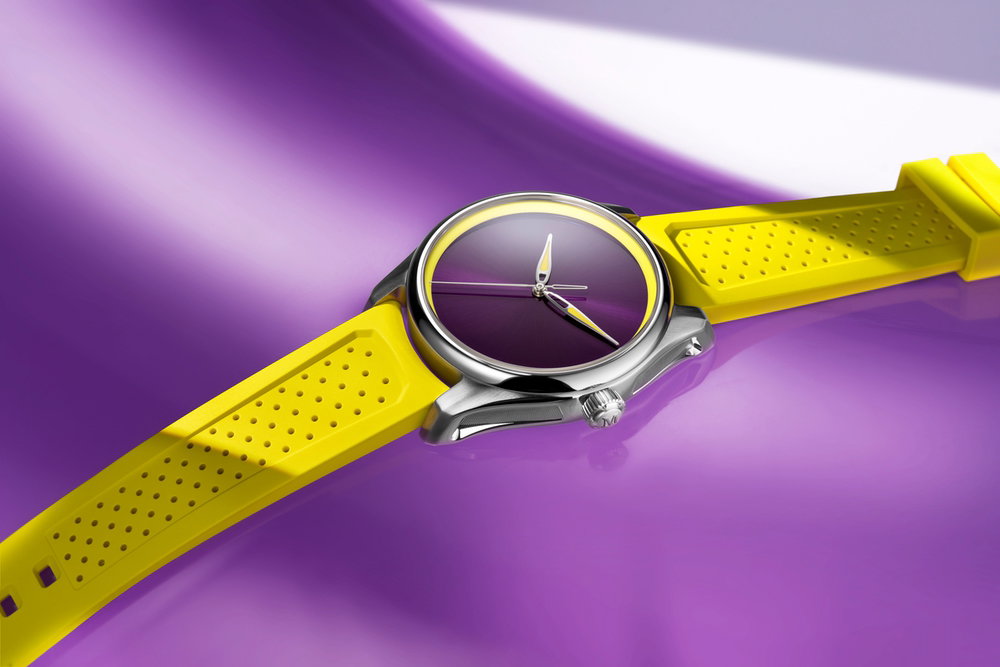 H. Moser &amp; Cie Pioneer Centre Seconds Sun Berry