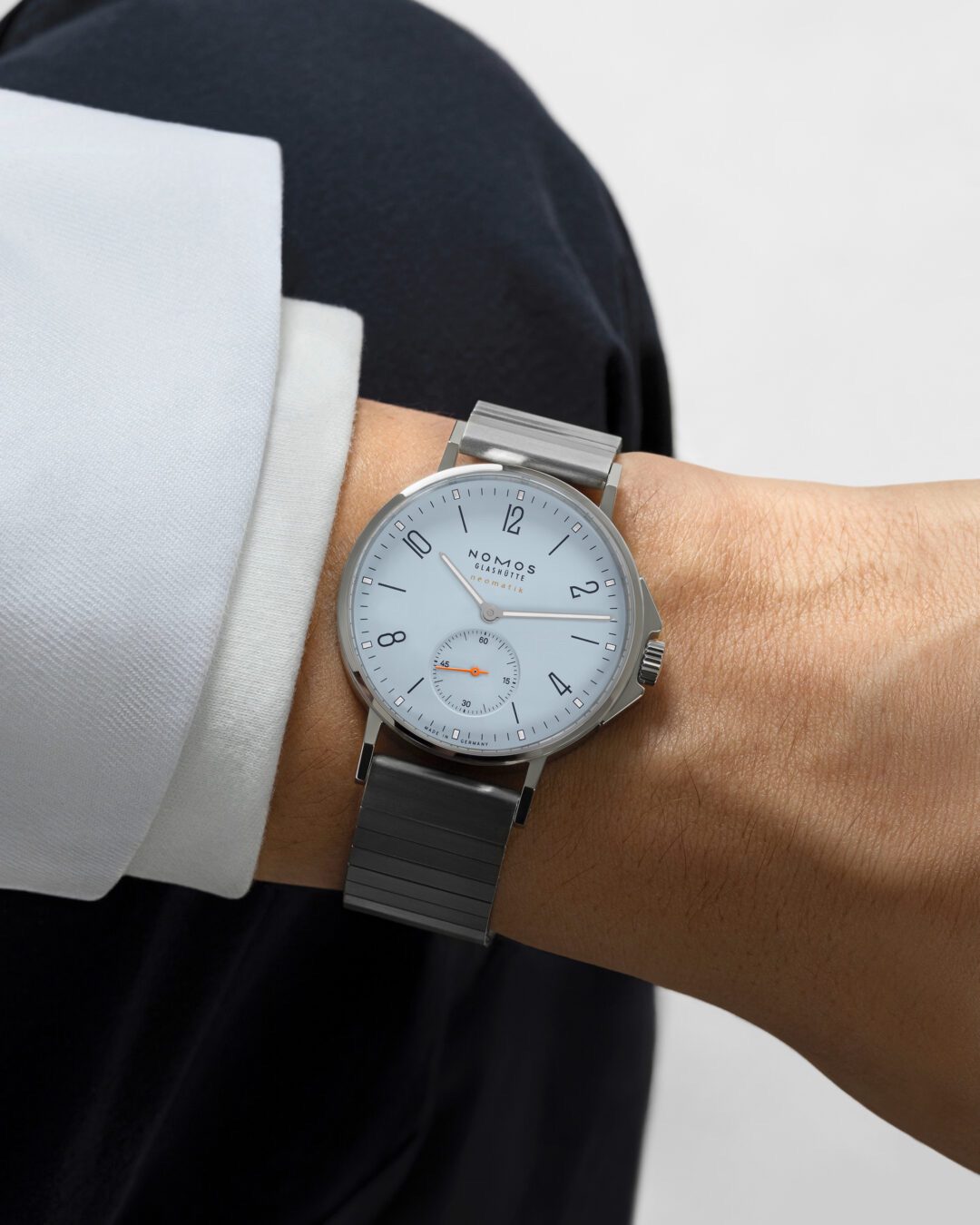 Nomos Glashütte Ahoi neomatik 36 sky