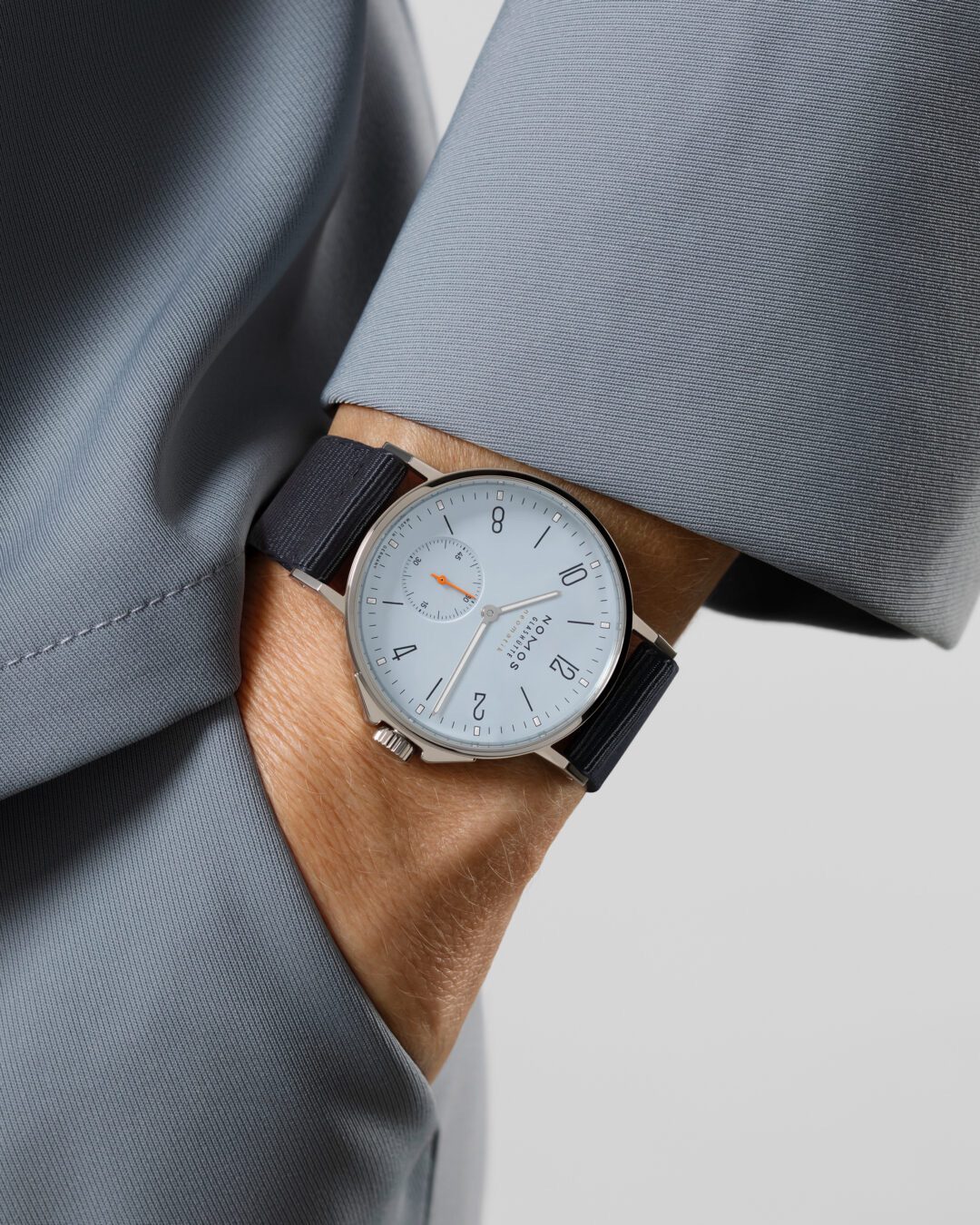 Nomos Glashütte Ahoi neomatik 36 sky