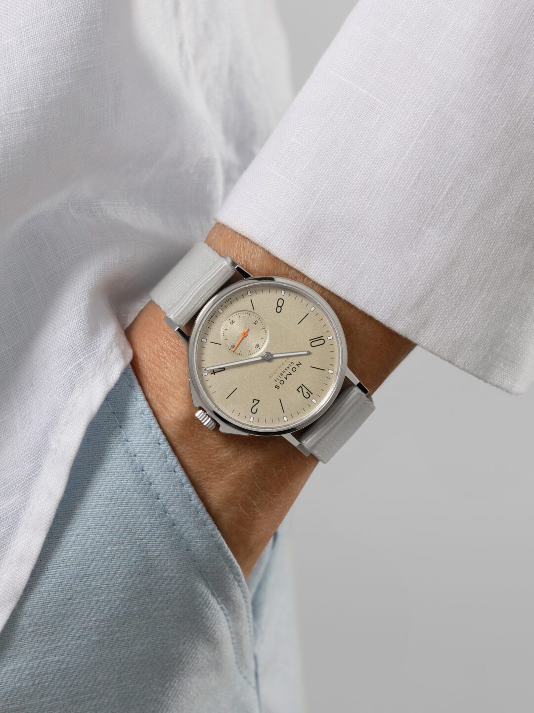 Nomos Glashütte Ahoi neomatik 36 sand