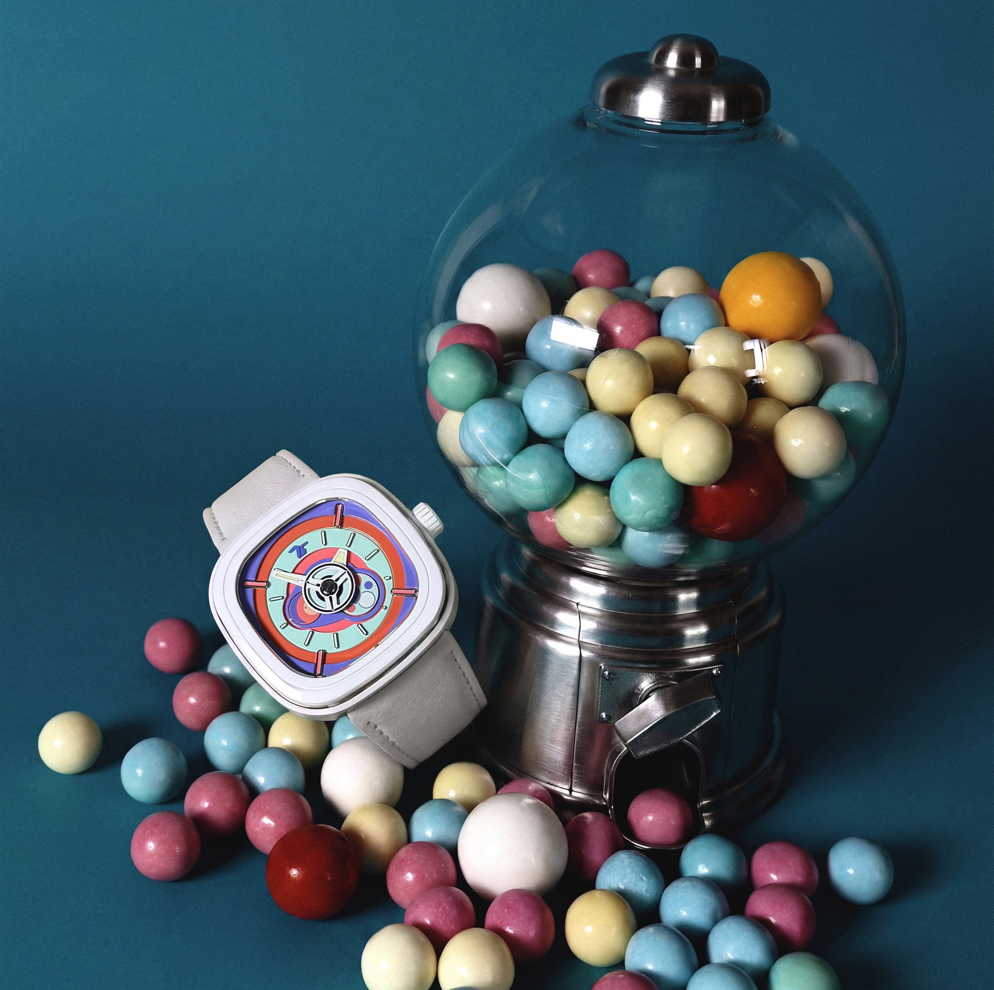 SevenFriday P1C/06 AKA "Bubble Gum"