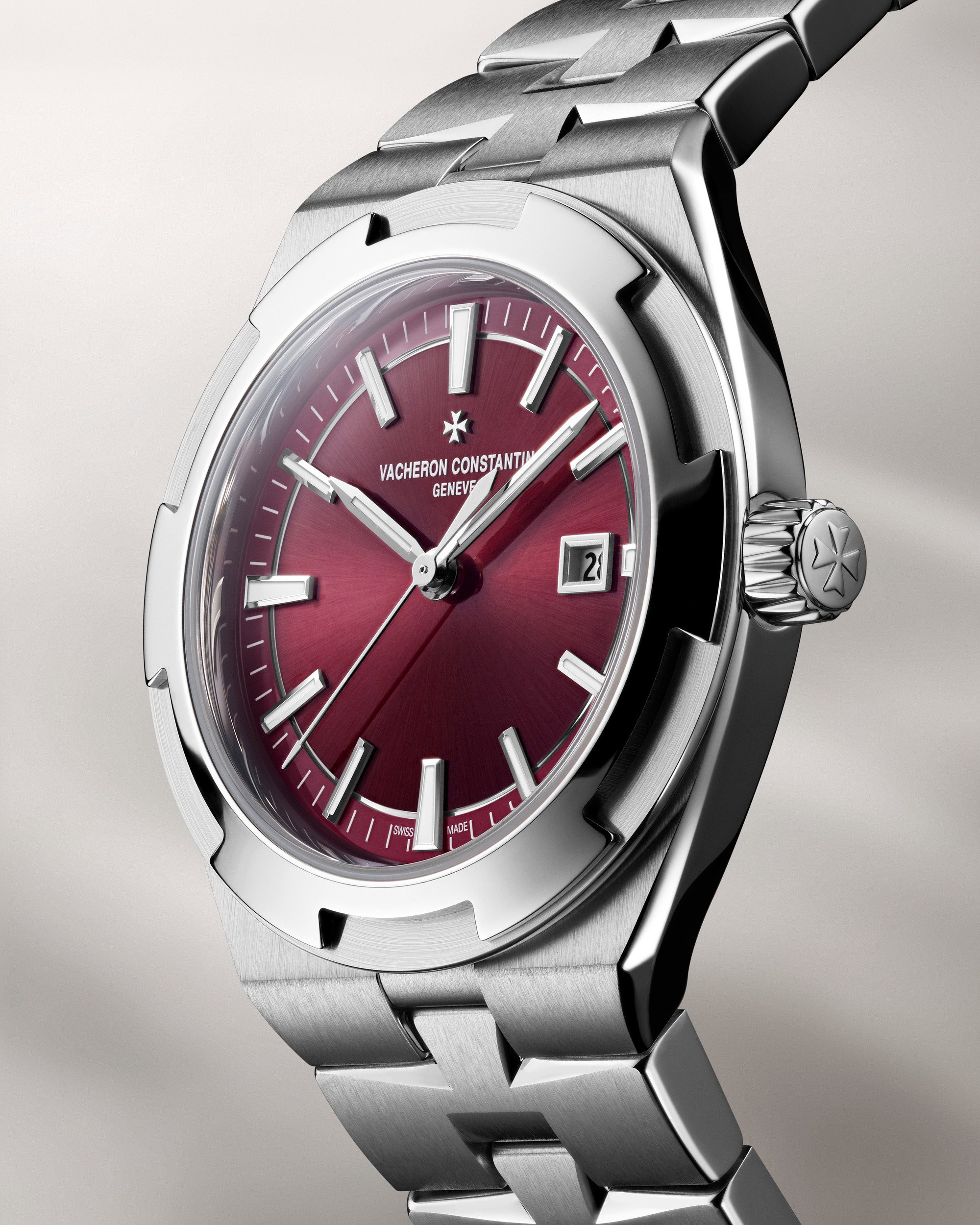 Overseas Self-winding 34.5 - Image 4