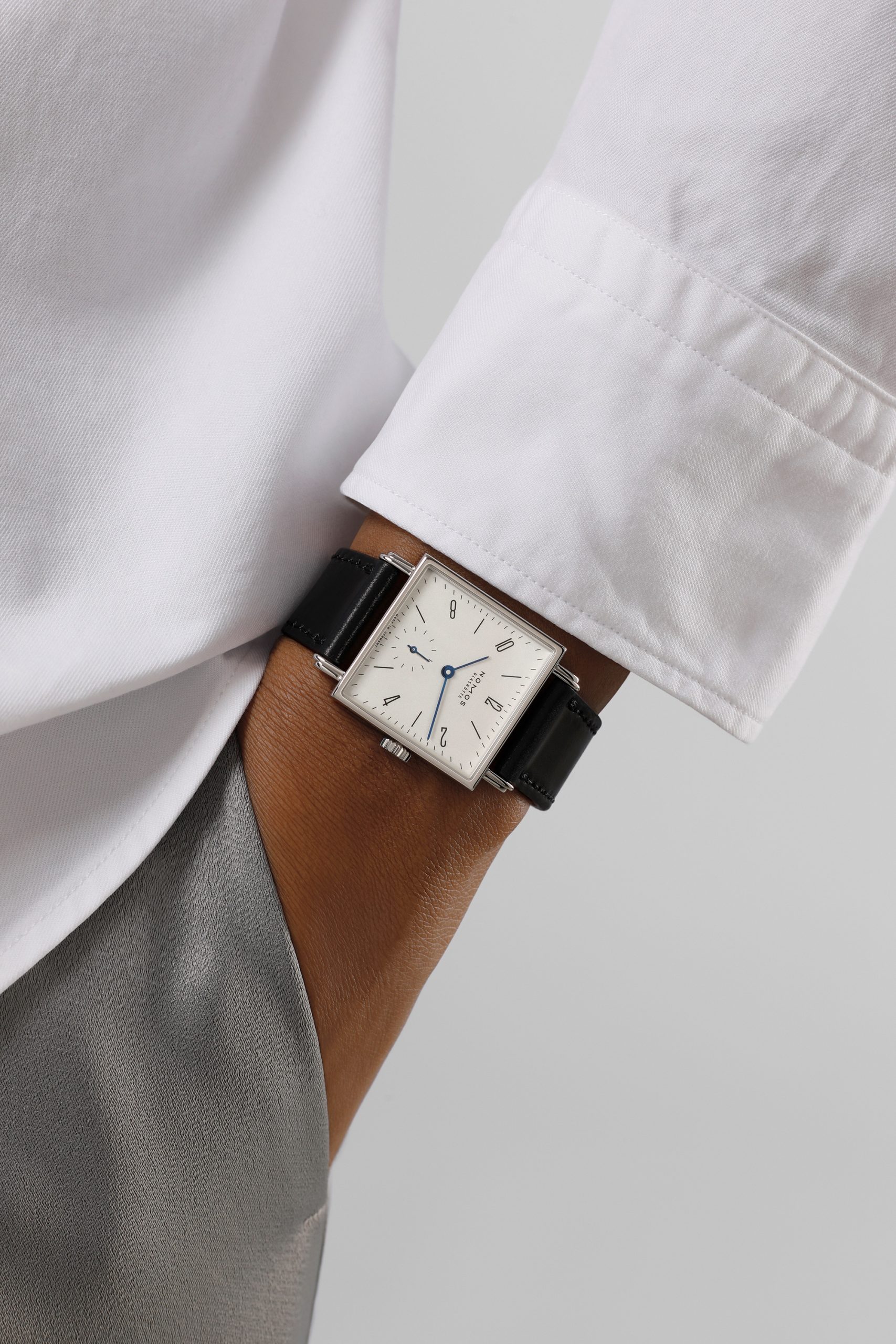 Tetra 27 White - Image 10