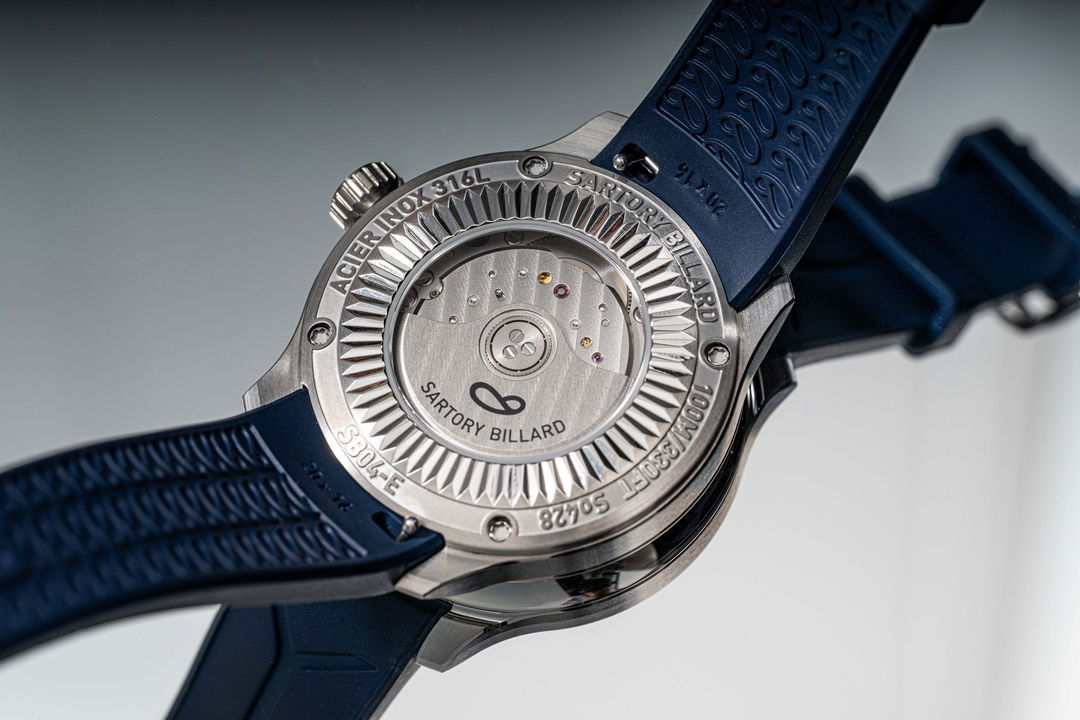 SB04-E Nuances Navy Blue