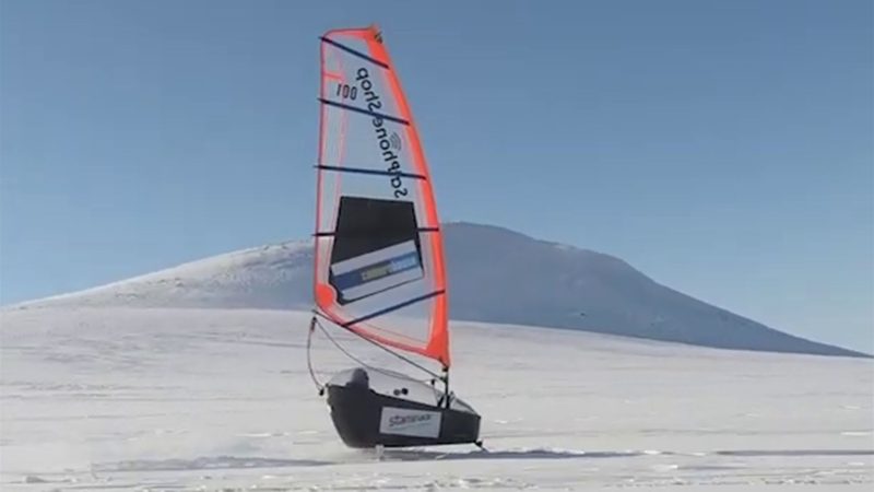 The SWOOSH Snowsailer